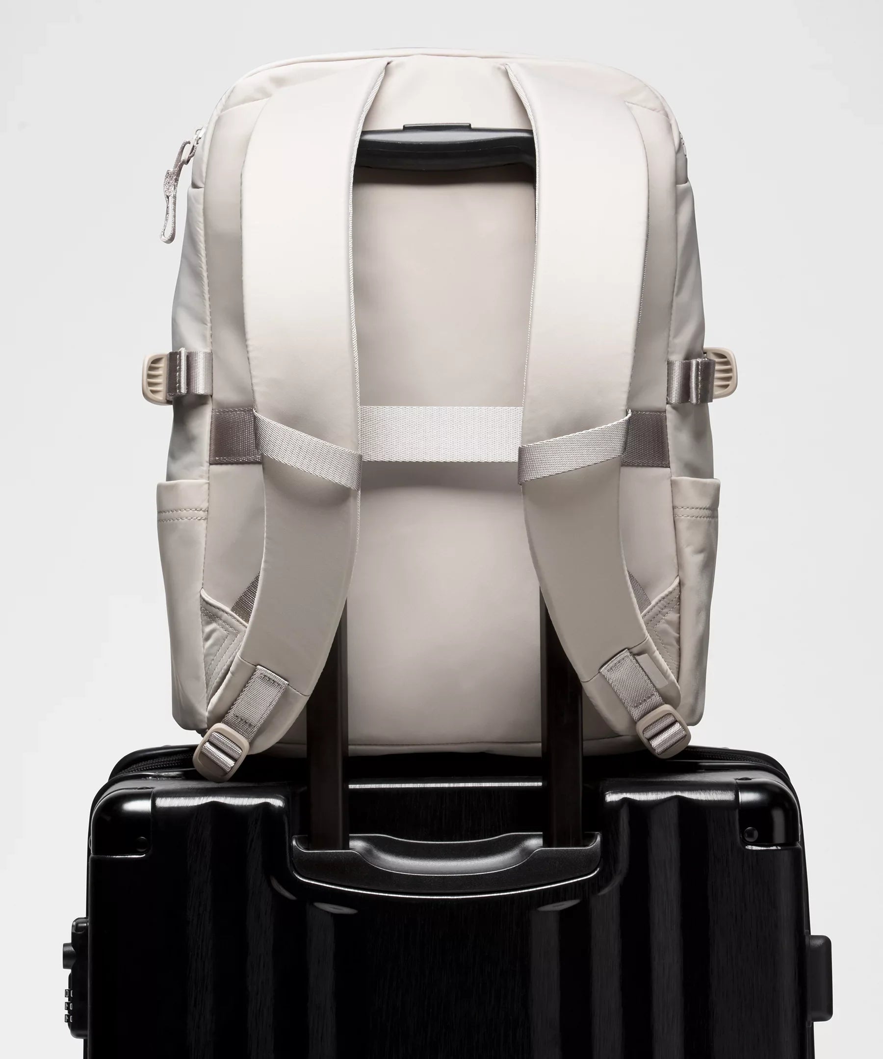 New Crew Backpack 22L