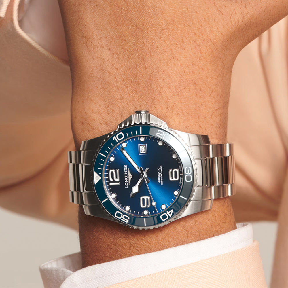 longines HydroConquest 41mm - Sunray Blue on Bracelet