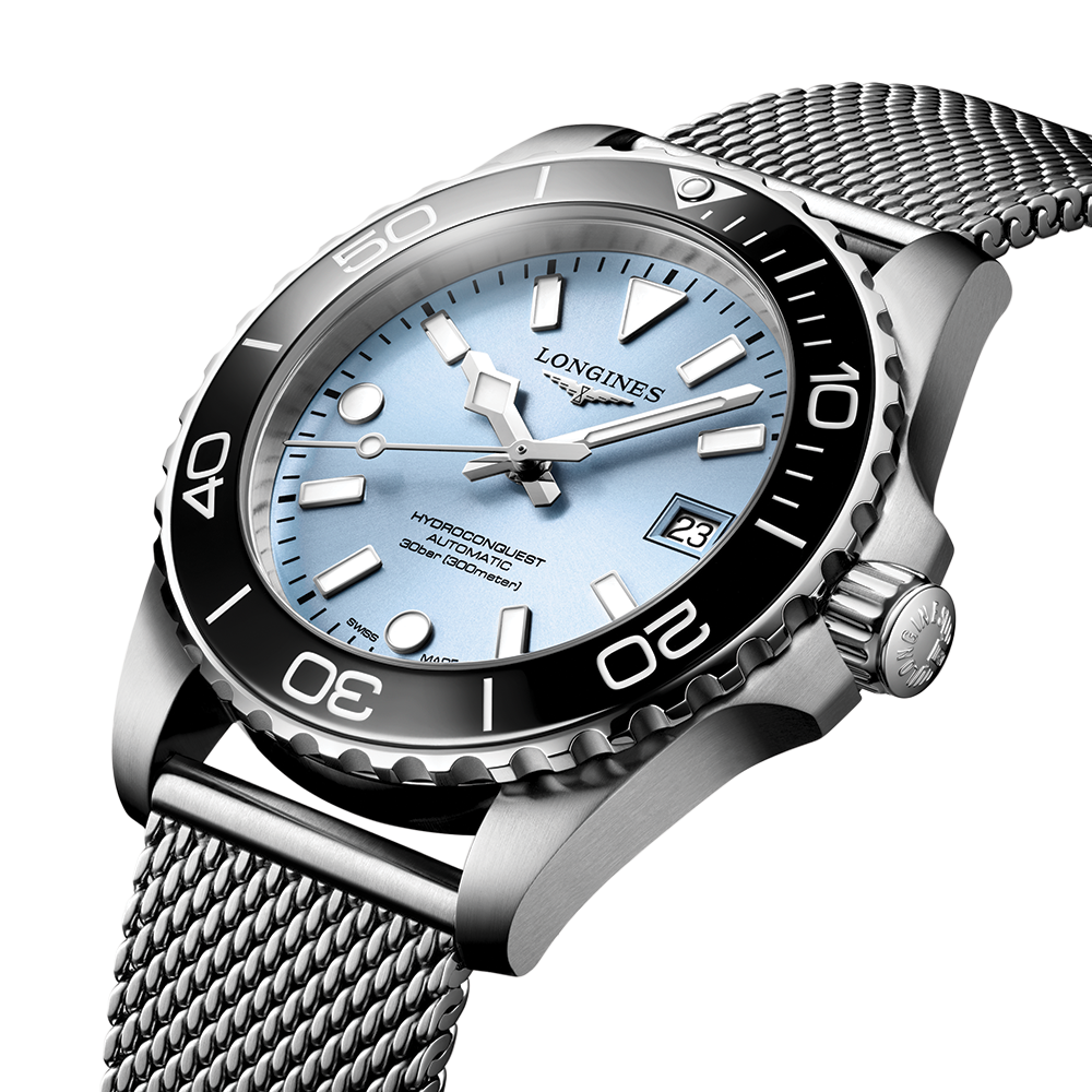 longines HydroConquest 39mm - Blue, Black Bezel on Mesh Bracelet