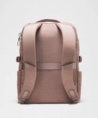 New Crew Backpack 22L
