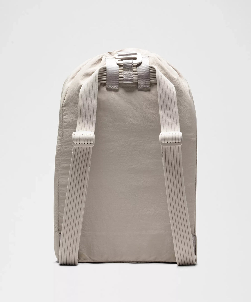 2-in-1 Convertible Backpack 21L